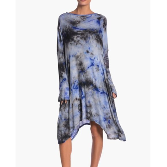 NEW Go Couture Long Sleeve Oversized Sharkbite Dress Size M - Picture 1 of 5